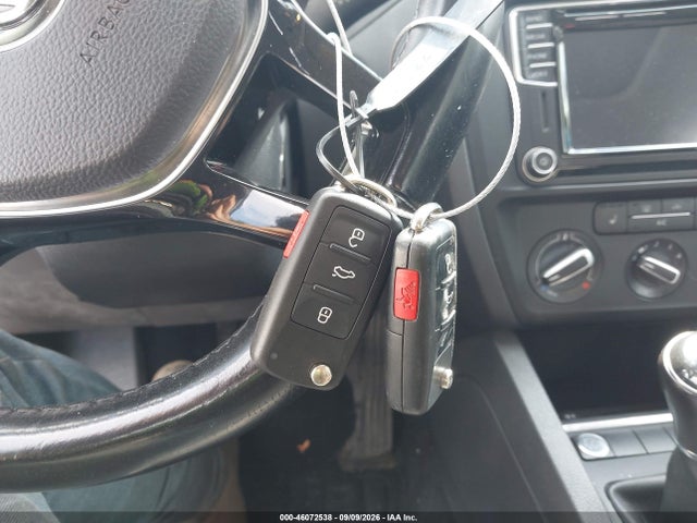 46072538 :رقم المزاد ، 3VWB67AJ0HM398257 vin ، 2017 Volkswagen Jetta 1.4t Se مزاد بيع