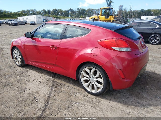 2013 Hyundai Veloster Base W/gray მანქანა იყიდება აუქციონზე, vin: KMHTC6AD5DU116913, აუქციონის ნომერი: 46072573