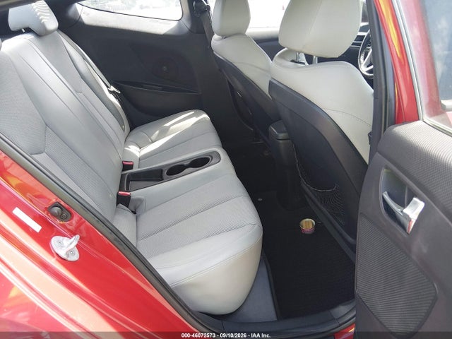 2013 Hyundai Veloster Base W/gray მანქანა იყიდება აუქციონზე, vin: KMHTC6AD5DU116913, აუქციონის ნომერი: 46072573