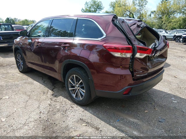 Aukcja sprzedaży 2017 Toyota Highlander Xle, vin: 5TDJZRFH5HS462266, numer aukcji: 46072585