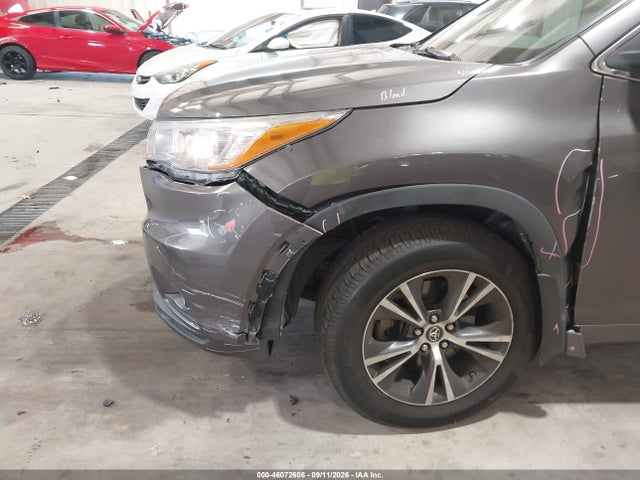 Продаж на аукціоні авто 2016 Toyota Highlander Xle V6, vin: 5TDJKRFHXGS302385, номер лоту: 46072606