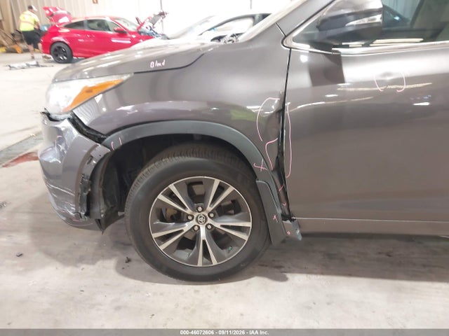 Продаж на аукціоні авто 2016 Toyota Highlander Xle V6, vin: 5TDJKRFHXGS302385, номер лоту: 46072606