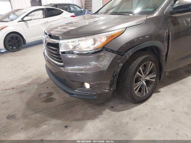 Продаж на аукціоні авто 2016 Toyota Highlander Xle V6, vin: 5TDJKRFHXGS302385, номер лоту: 46072606