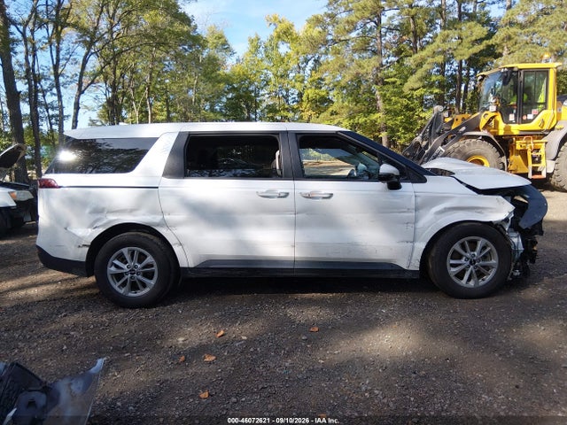 2024 Kia Carnival Mpv Lx Seat Package მანქანა იყიდება აუქციონზე, vin: KNDNB4H39R6433929, აუქციონის ნომერი: 46072621