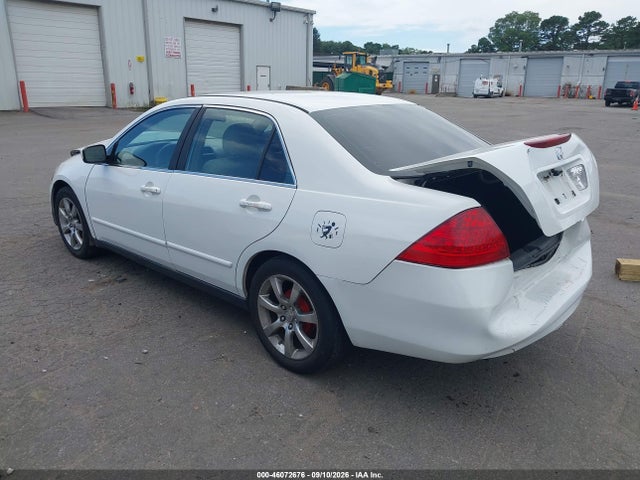 2006 Honda Accord 2.4 Lx მანქანა იყიდება აუქციონზე, vin: 3HGCM56466G707764, აუქციონის ნომერი: 46072676