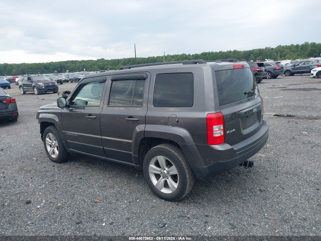 2016 Jeep Patriot Latitude მანქანა იყიდება აუქციონზე, vin: 1C4NJRFB9GD506865, აუქციონის ნომერი: 46072682