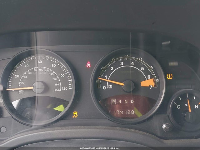 2016 Jeep Patriot Latitude მანქანა იყიდება აუქციონზე, vin: 1C4NJRFB9GD506865, აუქციონის ნომერი: 46072682
