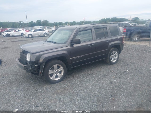 2016 Jeep Patriot Latitude მანქანა იყიდება აუქციონზე, vin: 1C4NJRFB9GD506865, აუქციონის ნომერი: 46072682
