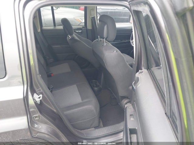 2016 Jeep Patriot Latitude მანქანა იყიდება აუქციონზე, vin: 1C4NJRFB9GD506865, აუქციონის ნომერი: 46072682