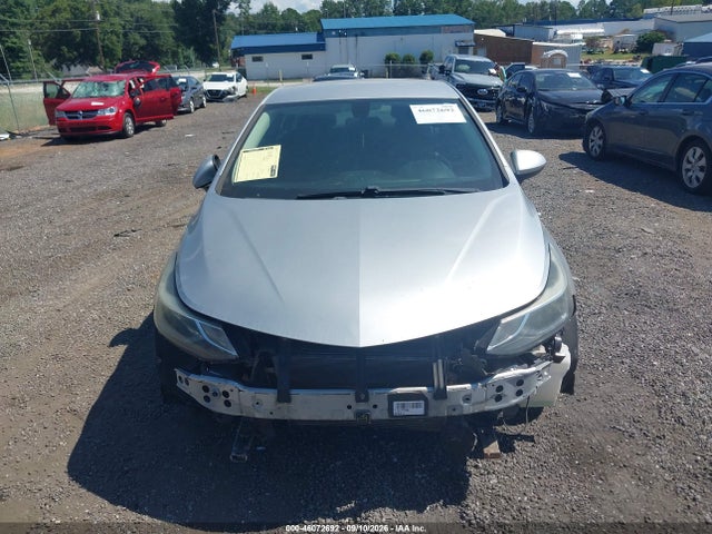 46072692 :رقم المزاد ، 1G1BE5SM3J7177702 vin ، 2018 Chevrolet Cruze Lt Auto مزاد بيع