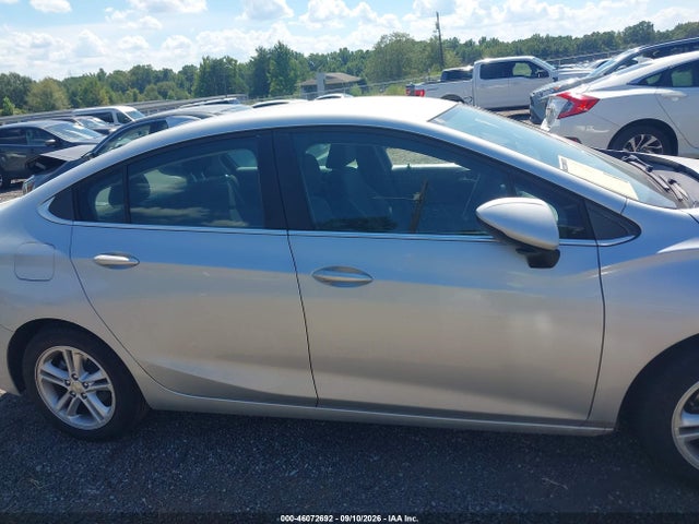 46072692 :رقم المزاد ، 1G1BE5SM3J7177702 vin ، 2018 Chevrolet Cruze Lt Auto مزاد بيع