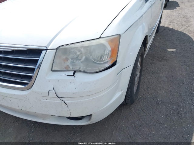 46072700 :رقم المزاد ، 2A4RR5D14AR288877 vin ، 2010 Chrysler Town & Country Touring مزاد بيع
