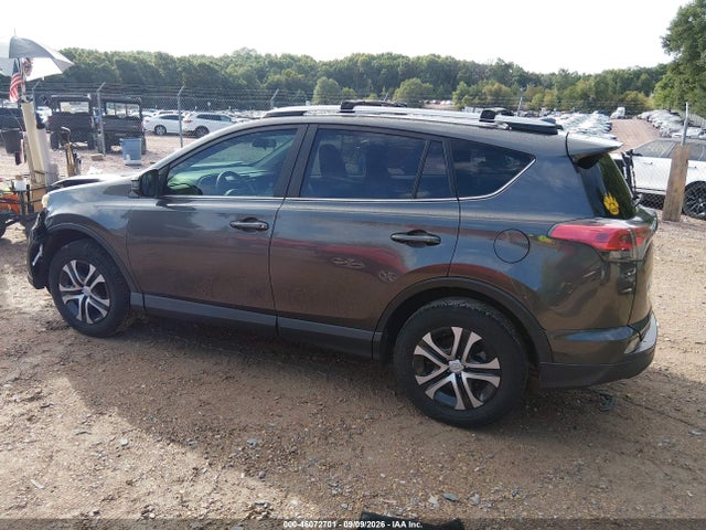2017 Toyota Rav4 Le მანქანა იყიდება აუქციონზე, vin: JTMZFREV6HJ124147, აუქციონის ნომერი: 46072701