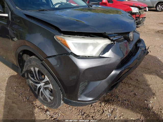 2017 Toyota Rav4 Le მანქანა იყიდება აუქციონზე, vin: JTMZFREV6HJ124147, აუქციონის ნომერი: 46072701