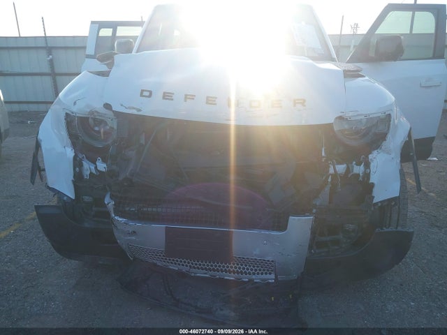 SALEJFFU4R2300750 Land Rover Defender 130 P300 S