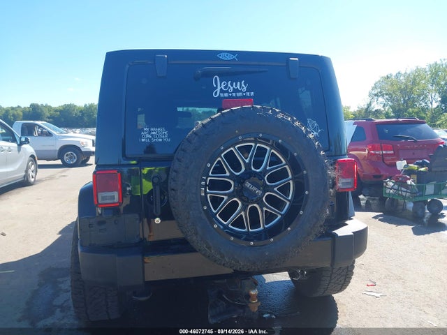 46072745 :رقم المزاد ، 1C4BJWEG5HL591869 vin ، 2017 Jeep Wrangler Unlimited Sahara 4x4 مزاد بيع