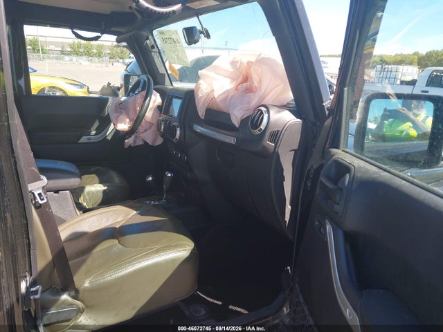 46072745 :رقم المزاد ، 1C4BJWEG5HL591869 vin ، 2017 Jeep Wrangler Unlimited Sahara 4x4 مزاد بيع