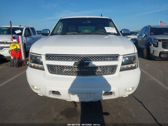 Продажа на аукционе авто 2011 Chevrolet Suburban Ltz, vin: 1GNSCKE03BR228584, номер лота: 46072754