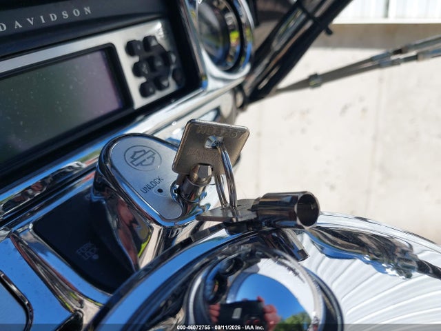 2006 Harley-davidson Flhxi მანქანა იყიდება აუქციონზე, vin: 1HD1KBW176Y710371, აუქციონის ნომერი: 46072755