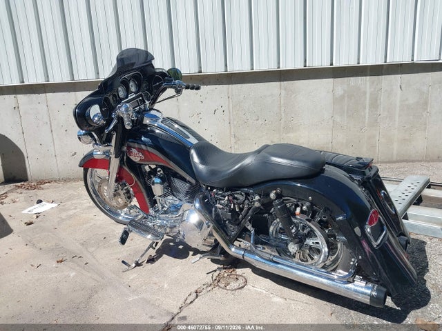 2006 Harley-davidson Flhxi მანქანა იყიდება აუქციონზე, vin: 1HD1KBW176Y710371, აუქციონის ნომერი: 46072755