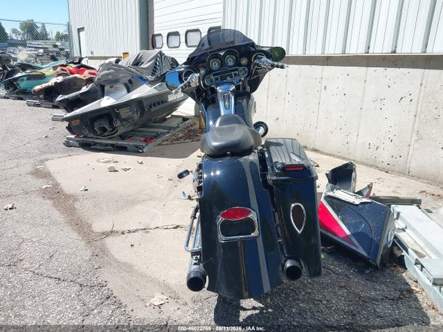 2006 Harley-davidson Flhxi მანქანა იყიდება აუქციონზე, vin: 1HD1KBW176Y710371, აუქციონის ნომერი: 46072755