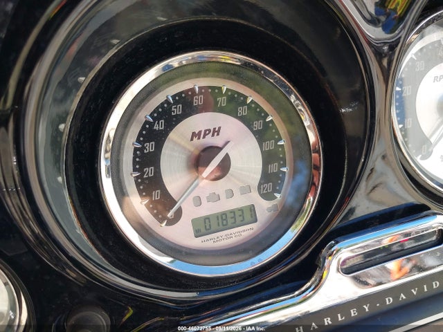 2006 Harley-davidson Flhxi მანქანა იყიდება აუქციონზე, vin: 1HD1KBW176Y710371, აუქციონის ნომერი: 46072755