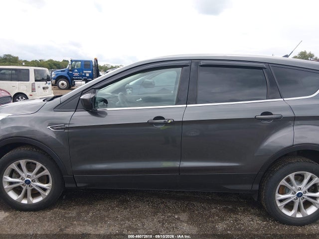 Продажа на аукционе авто 2019 Ford Escape Se, vin: 1FMCU9GD0KUA60785, номер лота: 46072818