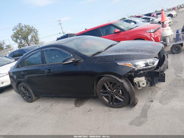 46072842 :رقم المزاد ، 3KPF34AD0LE240333 vin ، 2020 Kia Forte Gt-line مزاد بيع