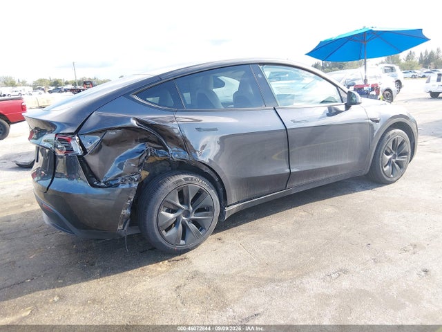 7SAYGDED2RF102063 Tesla Model Y Long Range Single Motor Rear-wheel Drive/rwd