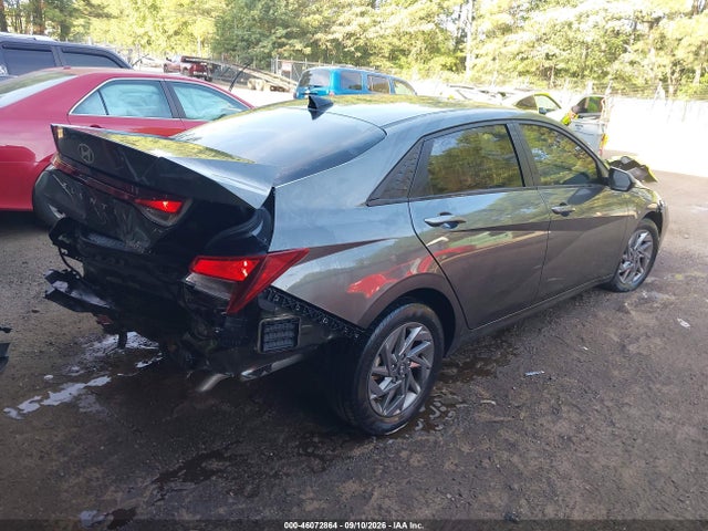 2024 Hyundai Elantra Sel მანქანა იყიდება აუქციონზე, vin: KMHLM4DG7RU692372, აუქციონის ნომერი: 46072864