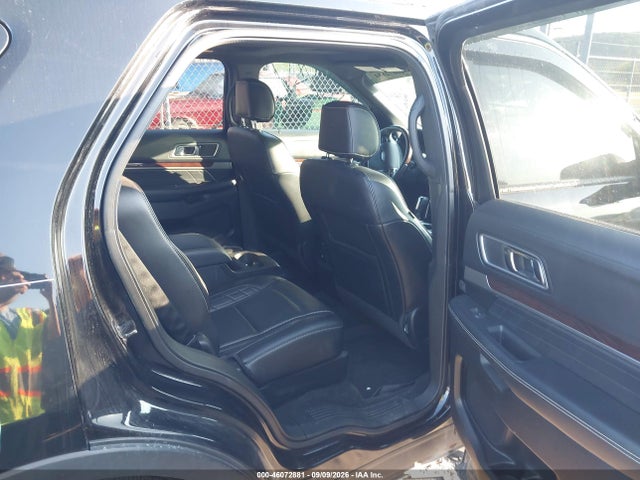 46072881 :رقم المزاد ، 1FM5K8HT2HGE21102 vin ، 2017 Ford Explorer Platinum مزاد بيع