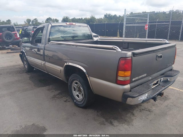 2000 Chevrolet Silverado 1500 Ls მანქანა იყიდება აუქციონზე, vin: 1GCEC14T2YE135017, აუქციონის ნომერი: 46072905