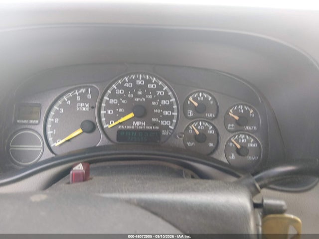 2000 Chevrolet Silverado 1500 Ls მანქანა იყიდება აუქციონზე, vin: 1GCEC14T2YE135017, აუქციონის ნომერი: 46072905