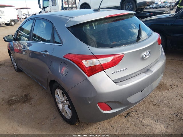 2014 Hyundai Elantra Gt მანქანა იყიდება აუქციონზე, vin: KMHD35LH2EU174736, აუქციონის ნომერი: 46072947