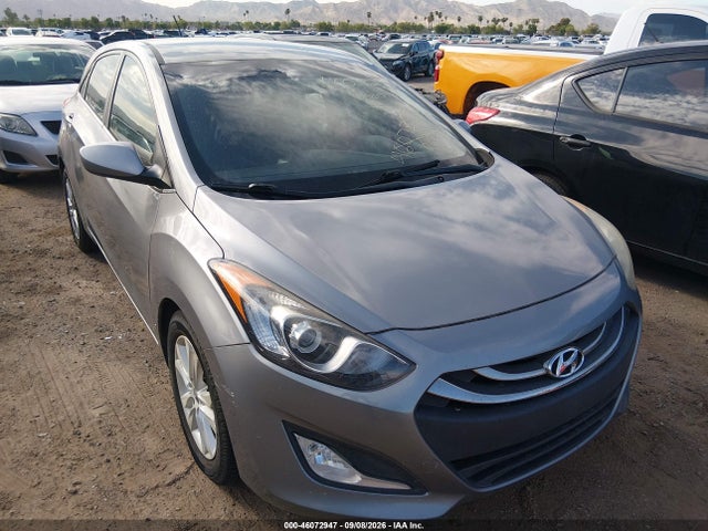 2014 Hyundai Elantra Gt მანქანა იყიდება აუქციონზე, vin: KMHD35LH2EU174736, აუქციონის ნომერი: 46072947