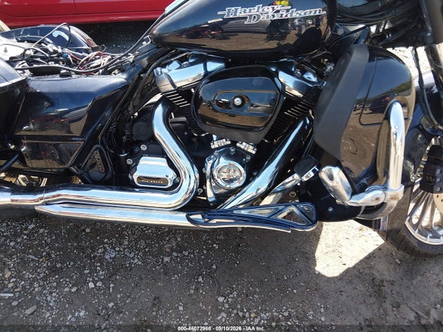 Harley-Davidson FLHX 2019 1HD1KBC18KB681321 Image 8