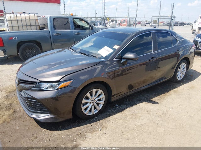 2019 Toyota Camry Le მანქანა იყიდება აუქციონზე, vin: 4T1B11HK7KU249999, აუქციონის ნომერი: 46072983