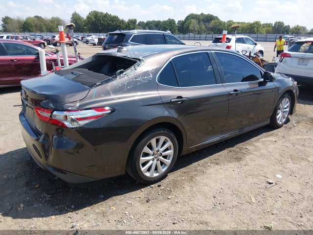 2019 Toyota Camry Le მანქანა იყიდება აუქციონზე, vin: 4T1B11HK7KU249999, აუქციონის ნომერი: 46072983