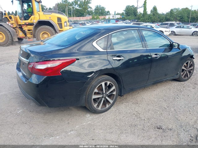 1N4AL3AP1JC260020 Nissan Altima 2.5 Sr
