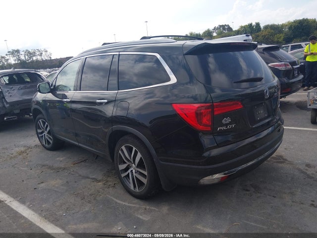 Продаж на аукціоні авто 2017 Honda Pilot Touring, vin: 5FNYF6H95HB035797, номер лоту: 46073024