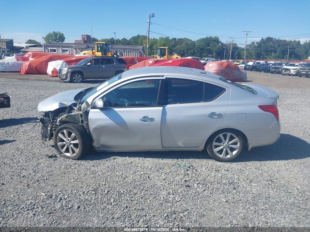 2014 Nissan Versa 1.6 Sl მანქანა იყიდება აუქციონზე, vin: 3N1CN7AP0EL838142, აუქციონის ნომერი: 46073076