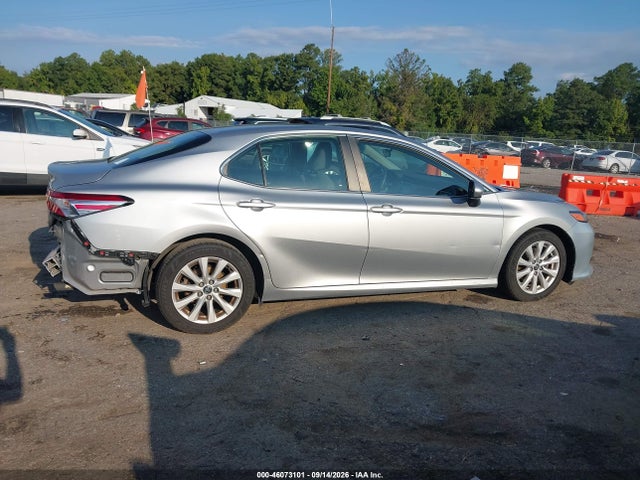 Aukcja sprzedaży 2018 Toyota Camry Le, vin: 4T1B11HK6JU103222, numer aukcji: 46073101