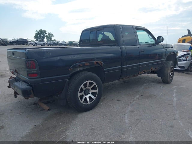46073107 :رقم المزاد ، 3B7HF13Z71G186988 vin ، 2001 Dodge Ram 1500 St مزاد بيع