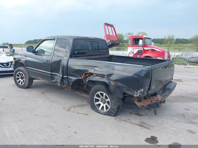 46073107 :رقم المزاد ، 3B7HF13Z71G186988 vin ، 2001 Dodge Ram 1500 St مزاد بيع