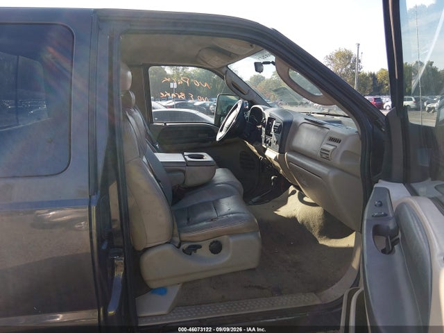 Продажа на аукционе авто 2005 Ford F-250 Lariat/xl/xlt, vin: 1FTSX21P55EA19830, номер лота: 46073122