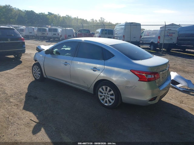 46073135 :رقم المزاد ، 3N1AB7AP5HY217910 vin ، 2017 Nissan Sentra S مزاد بيع