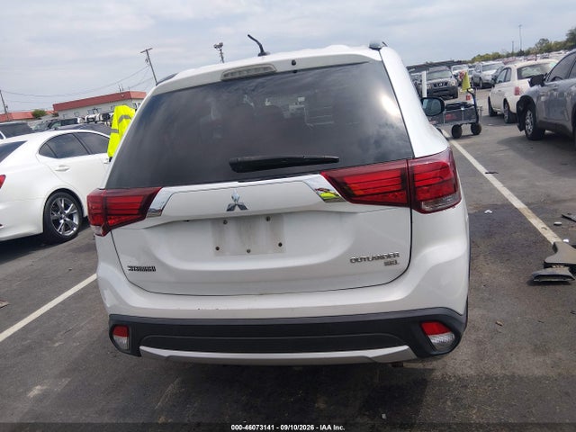 2016 Mitsubishi Outlander Sel მანქანა იყიდება აუქციონზე, vin: JA4AD3A39GZ001246, აუქციონის ნომერი: 46073141