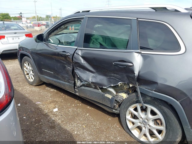 Продажа на аукционе авто 2015 Jeep Cherokee Latitude, vin: 1C4PJMCS4FW686713, номер лота: 46073145