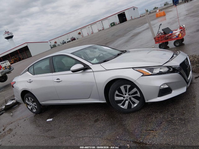 46073159 :رقم المزاد ، 1N4BL4BV7MN359859 vin ، 2021 Nissan Altima S Fwd مزاد بيع