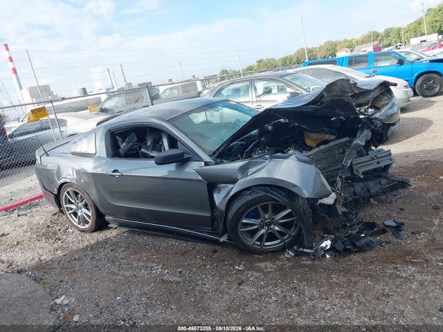 Продажа на аукционе авто 2013 Ford Mustang V6, vin: 1ZVBP8AM3D5272522, номер лота: 46073205